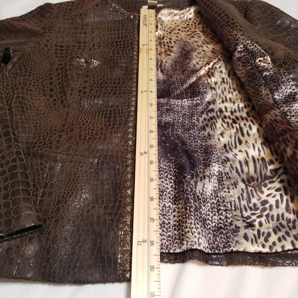 Chico's Womens Crocodile Embossed Beaded Faux Leather Jacket Size 0 - Picture 3 of 7